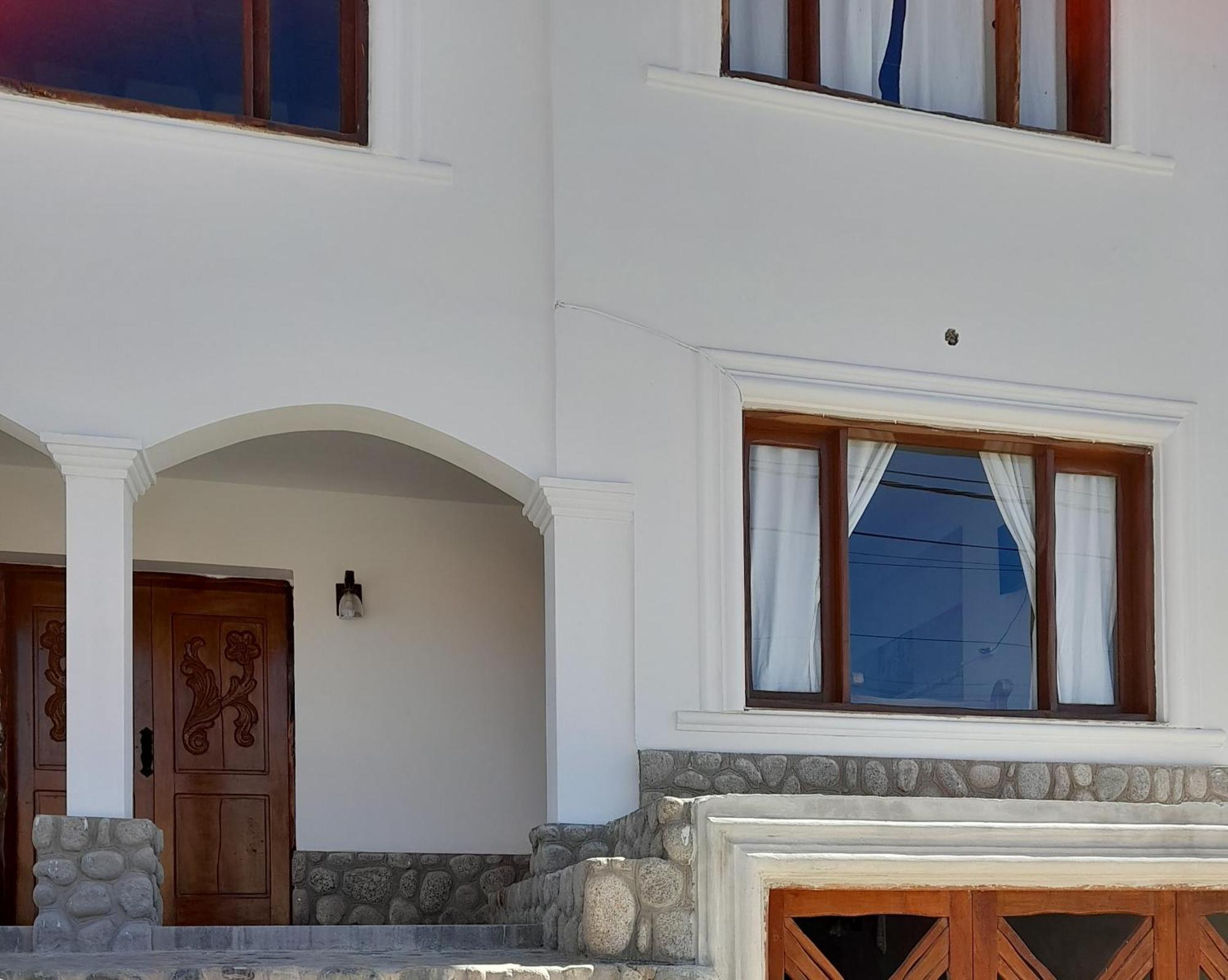 Hospedaje Lupe Cachí Zewnętrze zdjęcie